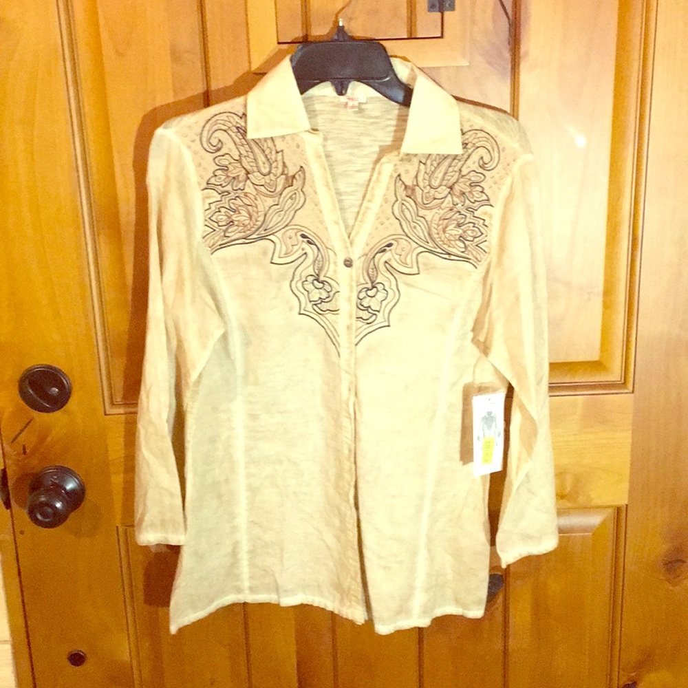 Women’s Button Down Shirt